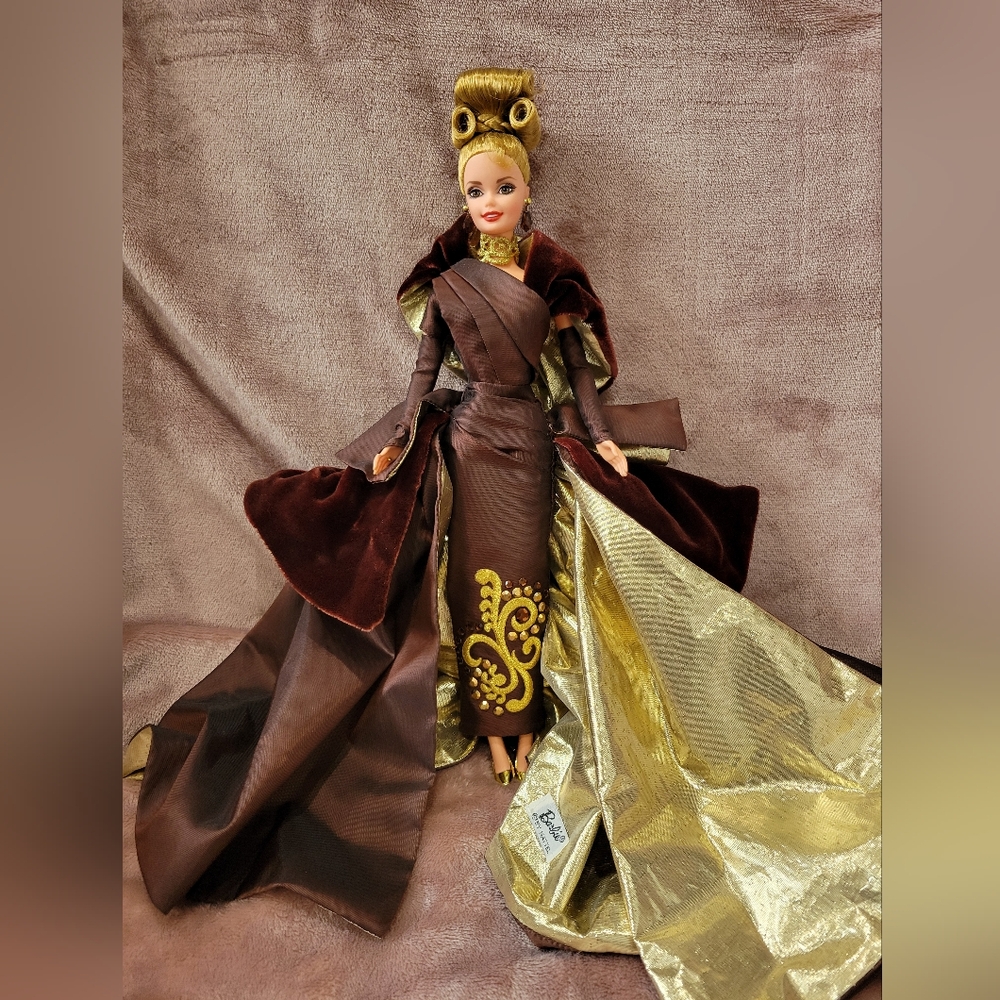 Portrait in Taffeta Barbie